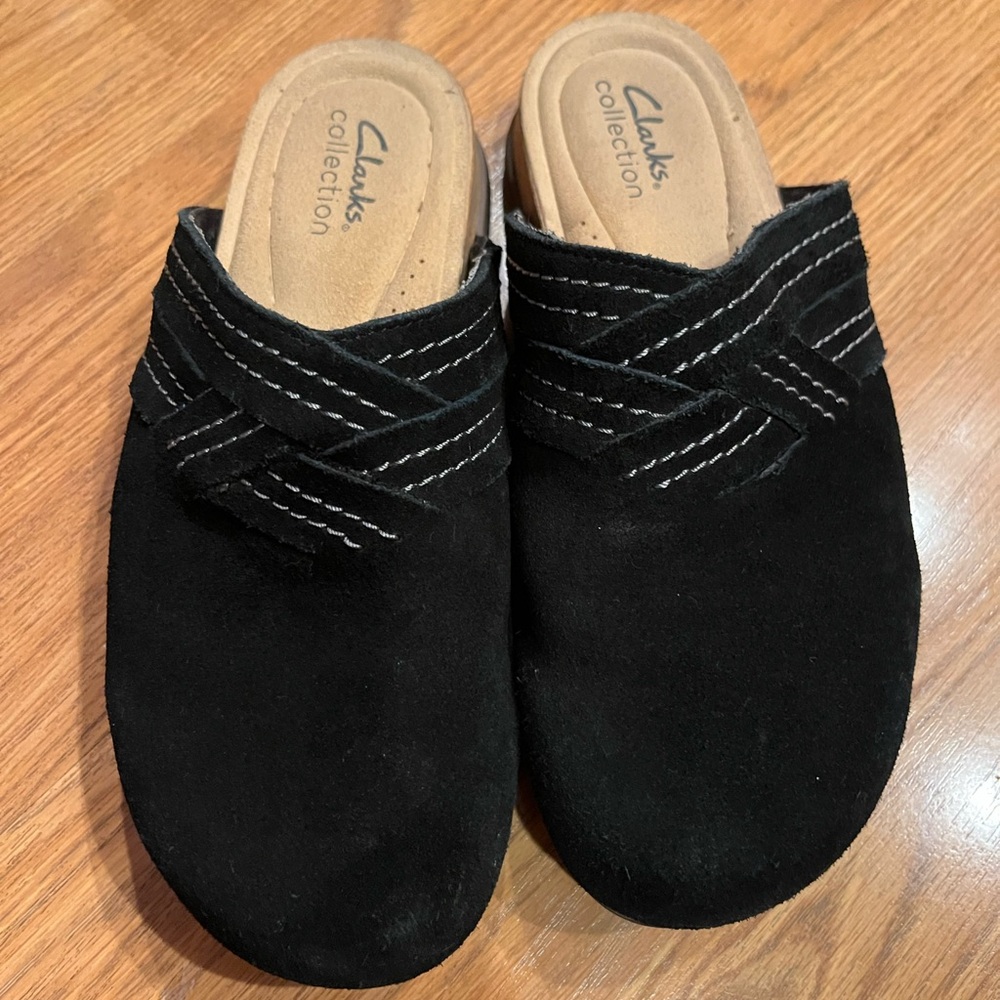 Clarks Women's Black Suede Clogs with Stitch Detail